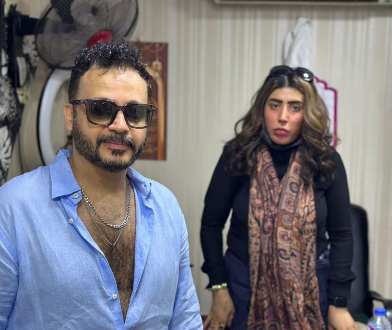 صورة 3 من زيارة الفنان إيساف لدار مسنين الامل كير بالمعادي